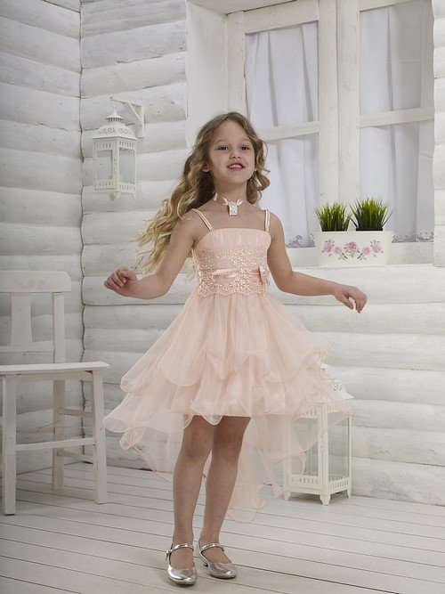 Для маленькой принцессы: пошив платья на выпускной в детском саду